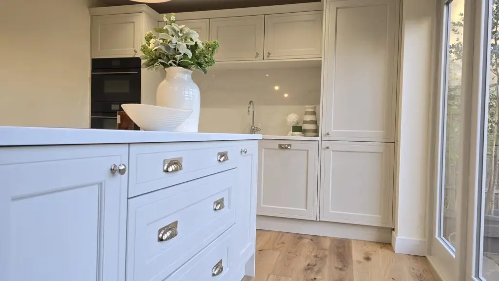 Painted Mock Inframe Kitchen 2